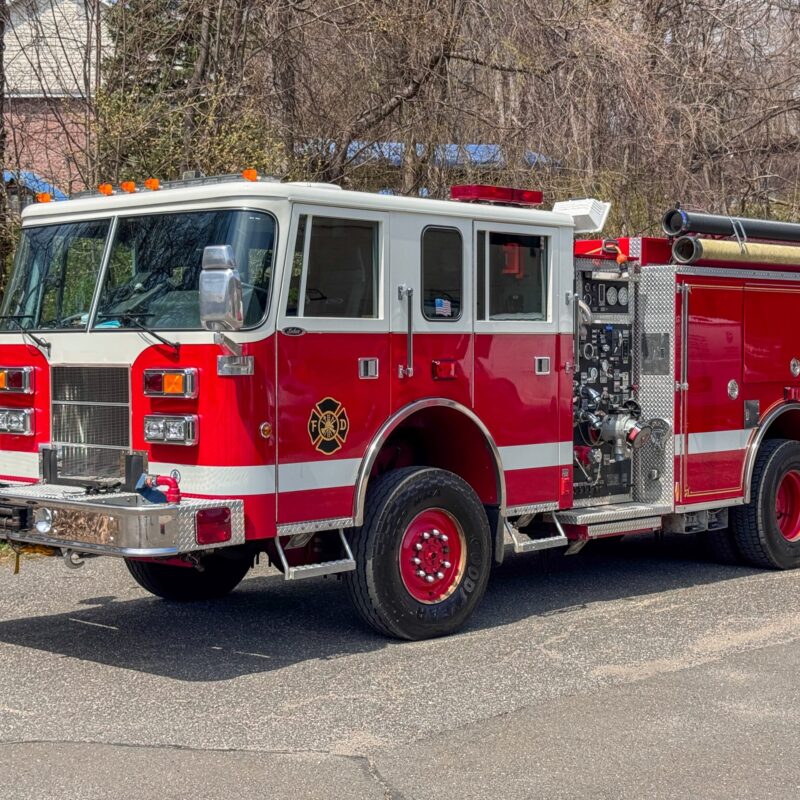 1997 Pierce Saber 4x4 Pumper