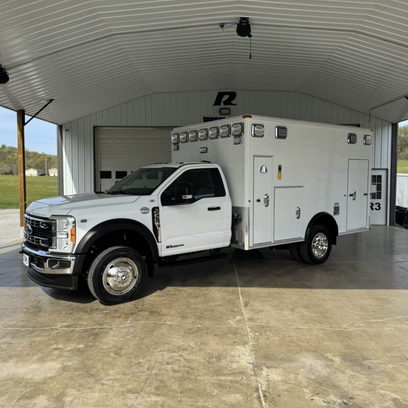 2023 Ford F450 Wheeled Coach4x4 Ambulance Remanufactured