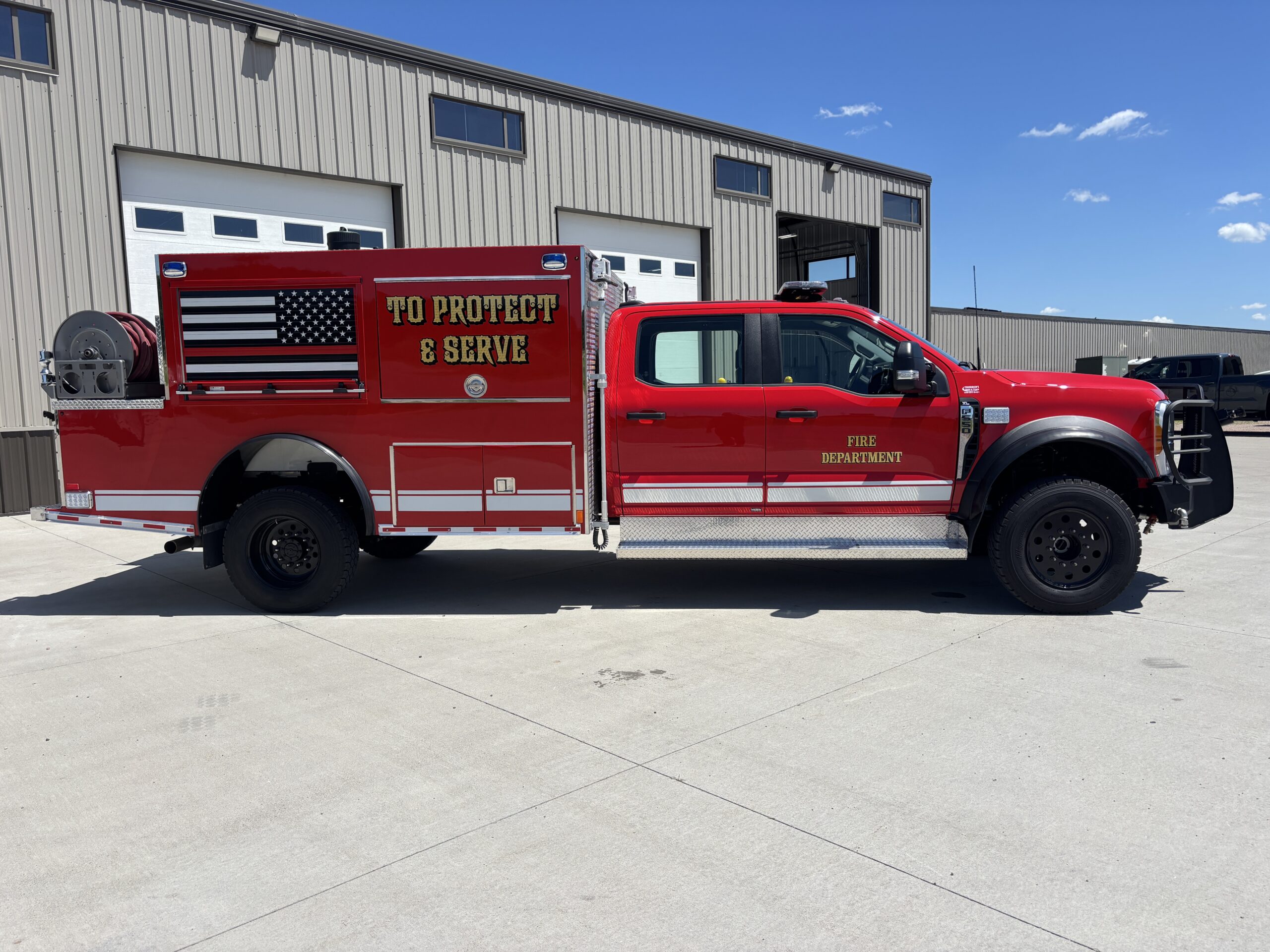 2023 FORD F550 XL CREW CAB BRUSH TRUCK - Image 4